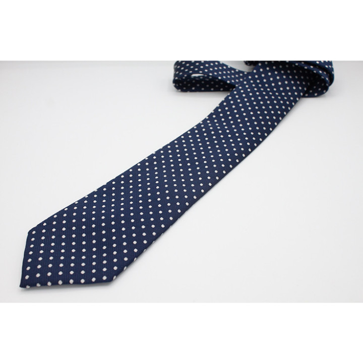 Corbata Maestría Punteada